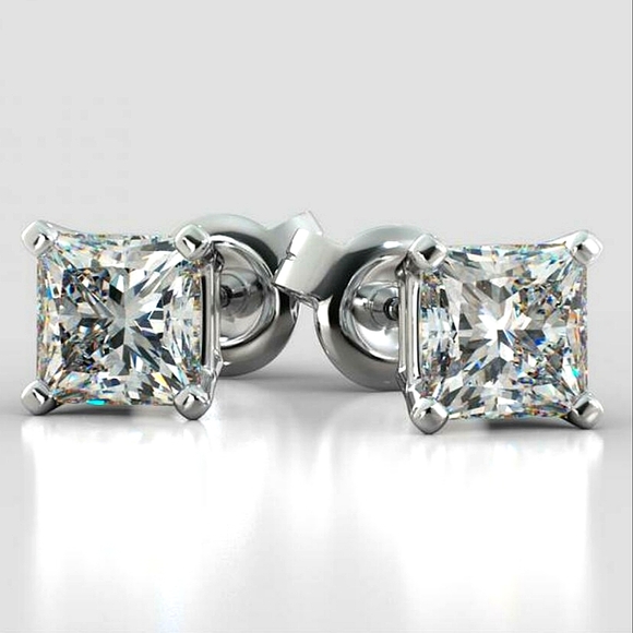 A&A+ Quatif Jewelry - 🔻5️⃣0️⃣% 💎 6MM AAA CUBIC ZIRCONIA PRINCESS CUT DIAMOND STUDS SILVER OVERLAY